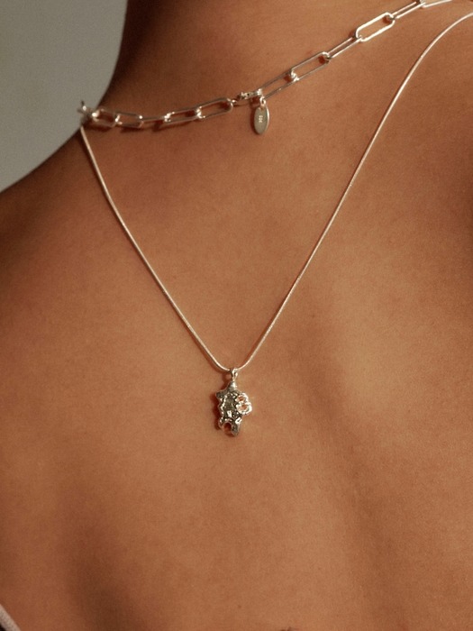 Mini fragment necklace